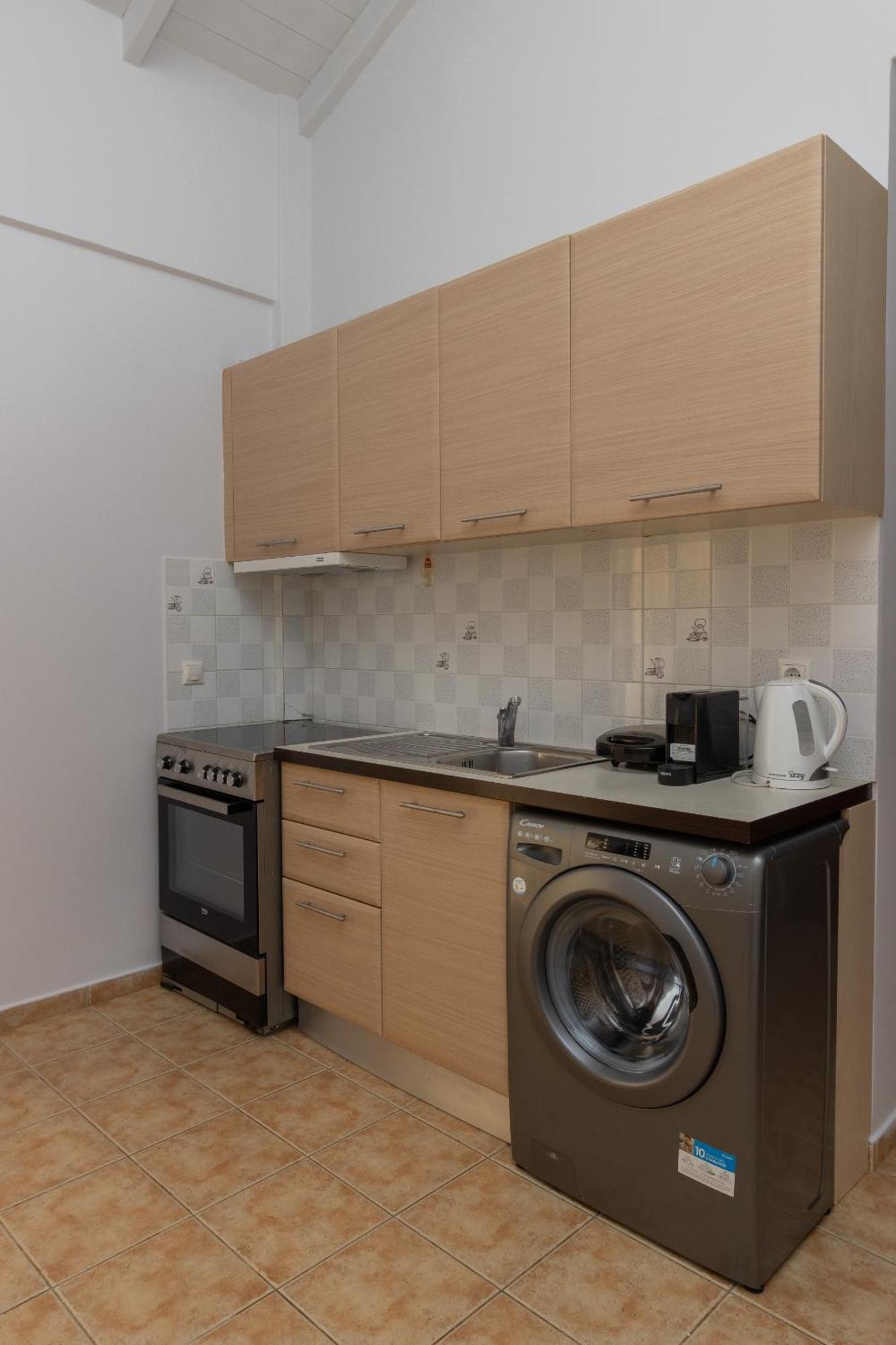 Apartment Lagouvardos *